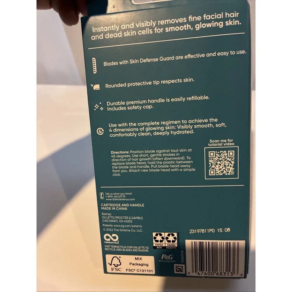 VENUS GILLETTE, FACIAL HAIR & SKIN CARE 1 RAZOR  2 CARTRIDGES - Picture 3 of 7